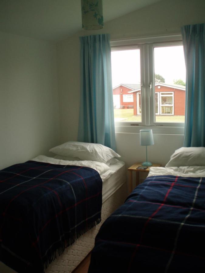 Chalets & Lodges At Atlantic Bays Holiday Park Padstow Exteriér fotografie