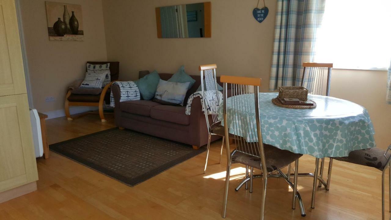 Chalets & Lodges At Atlantic Bays Holiday Park Padstow Exteriér fotografie